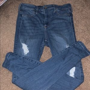Hollister jeans